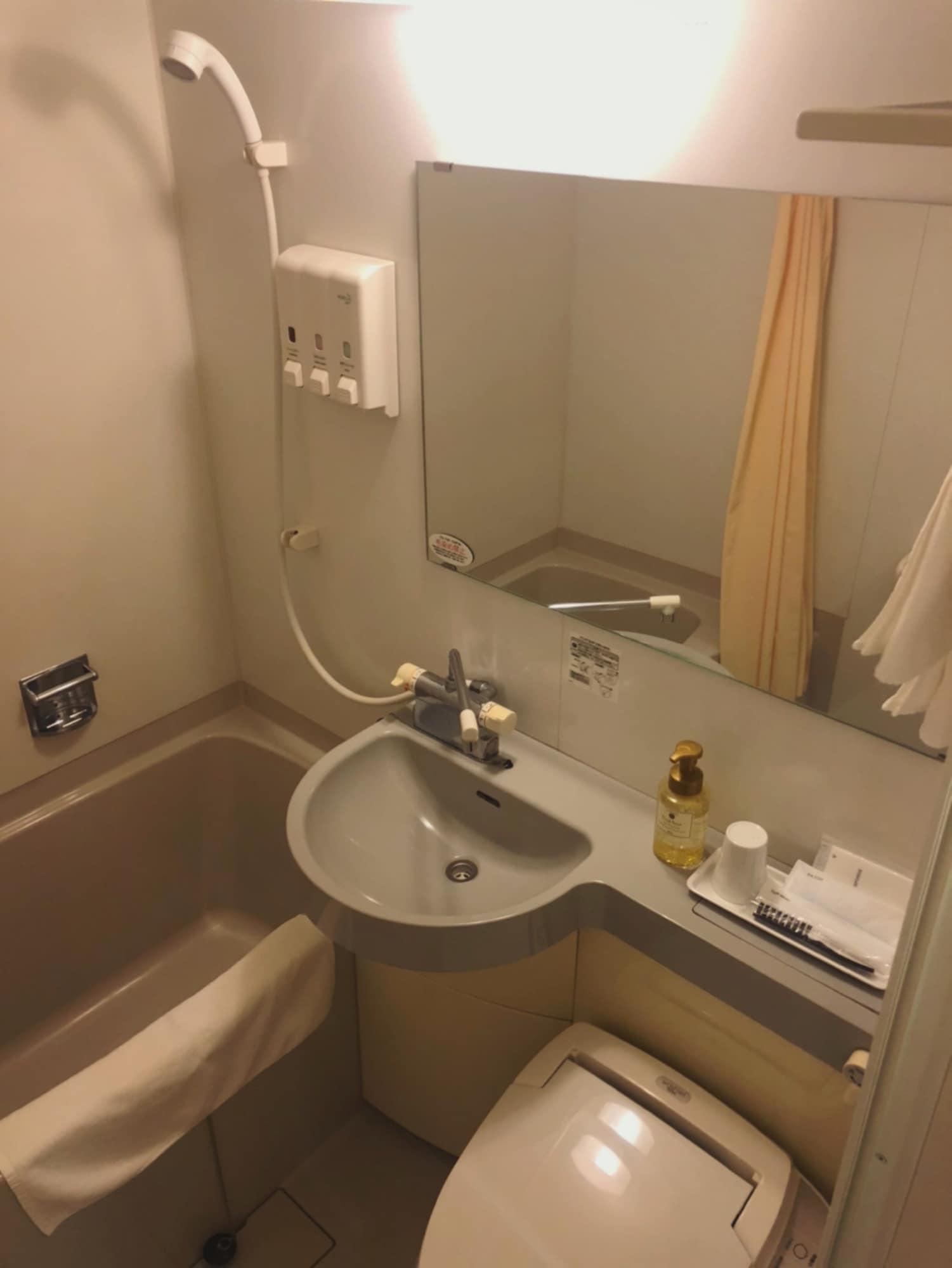 Hotel Mid In Akabane Ekimae Tokyo Esterno foto